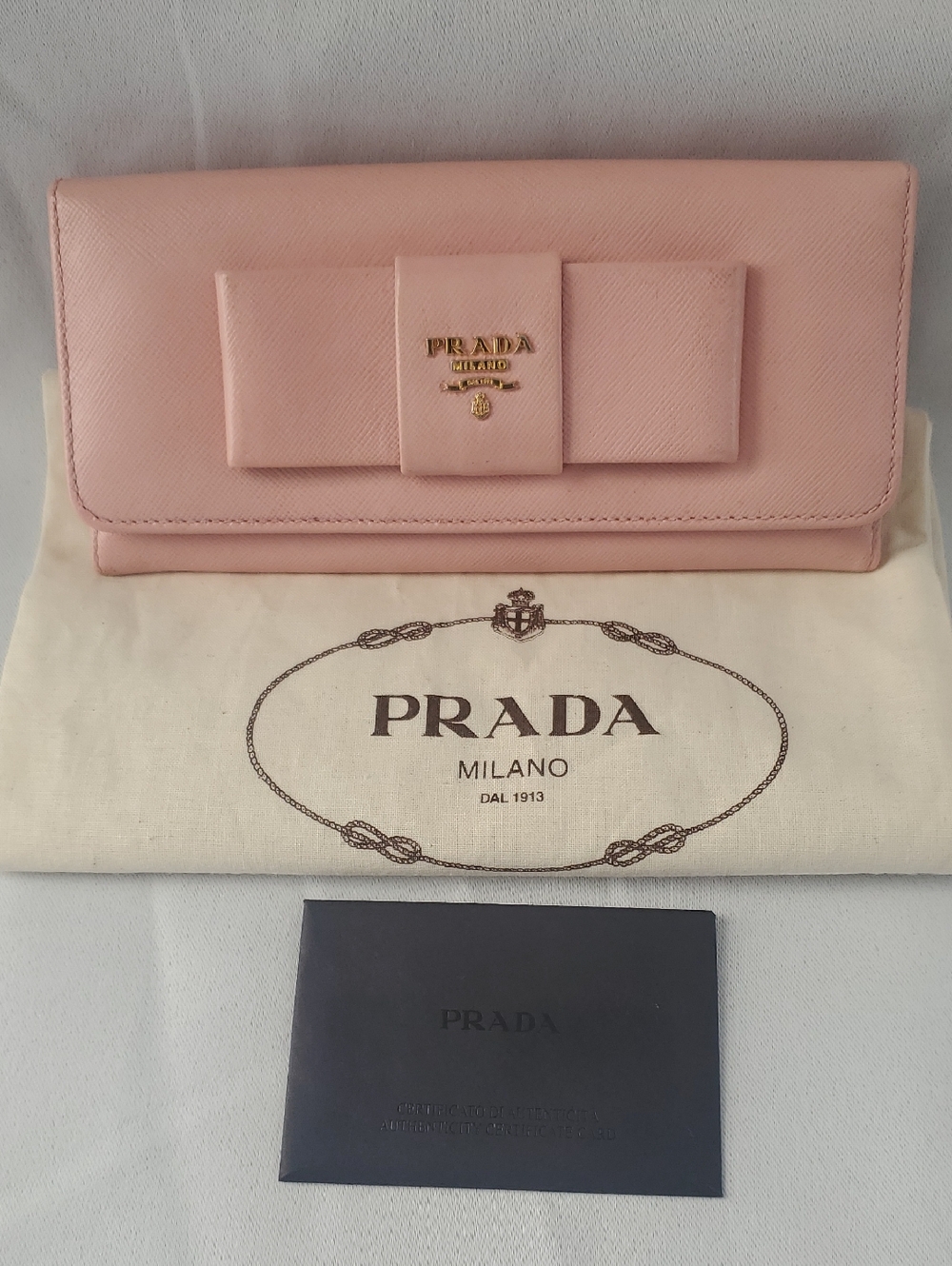 Prada Pink Saffiano Leather Wallet with Bow Detail - Picture 2 of 15